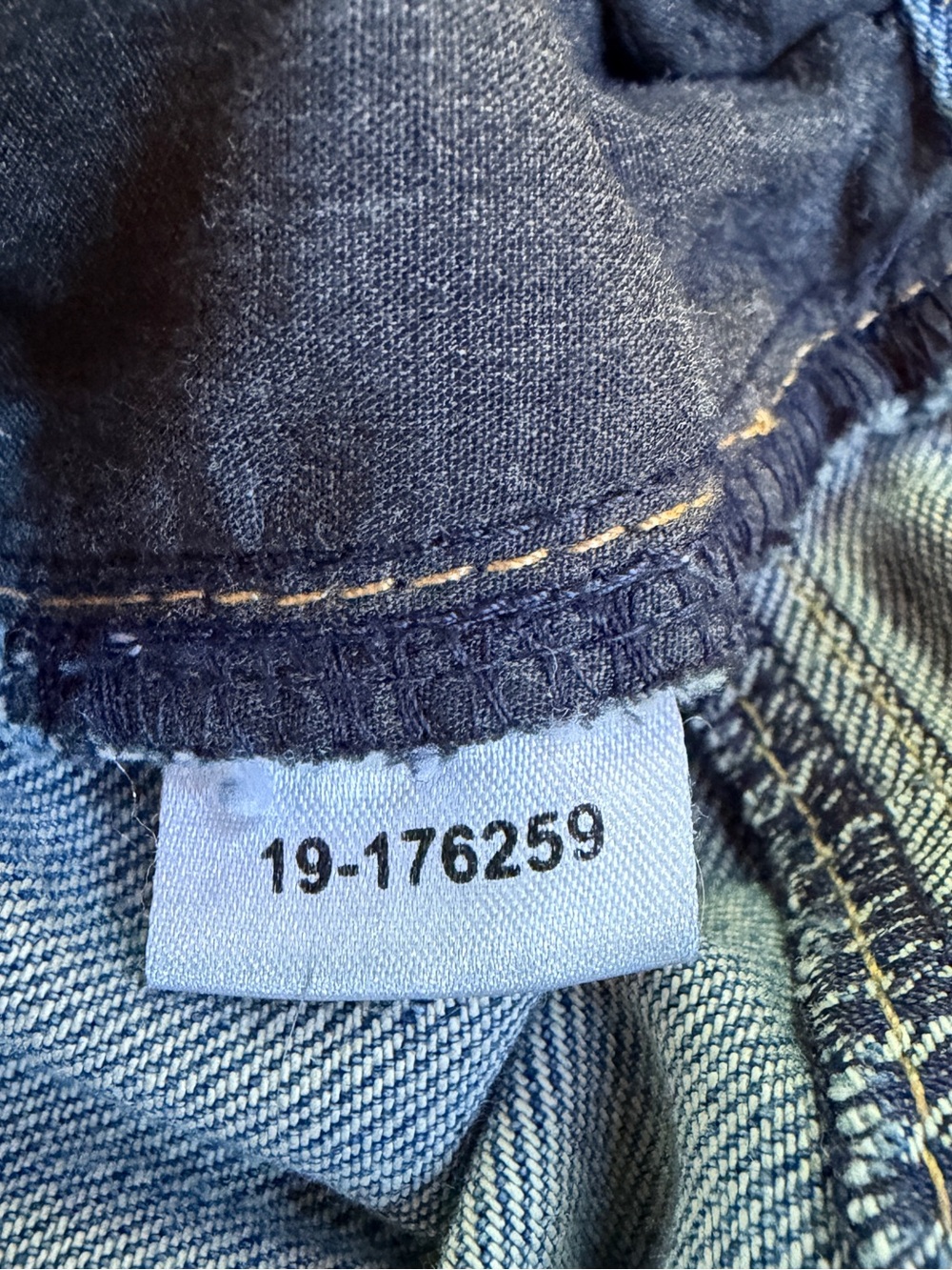 Faded Blue Denim Skirt with Pockets, Closet Basic, Size 10 - Picture 8 of 9